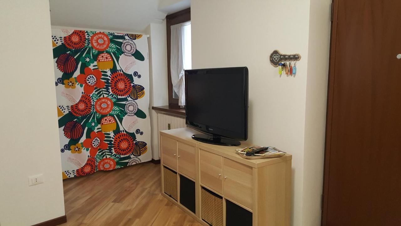 Casa Ramus Valle Camonica A 30 Km Dal Passo Tonale Edolo Ngoại thất bức ảnh